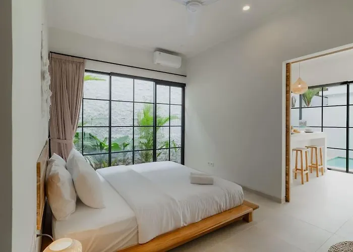 Villa Exquisite 2-bedroom Brand New In *
